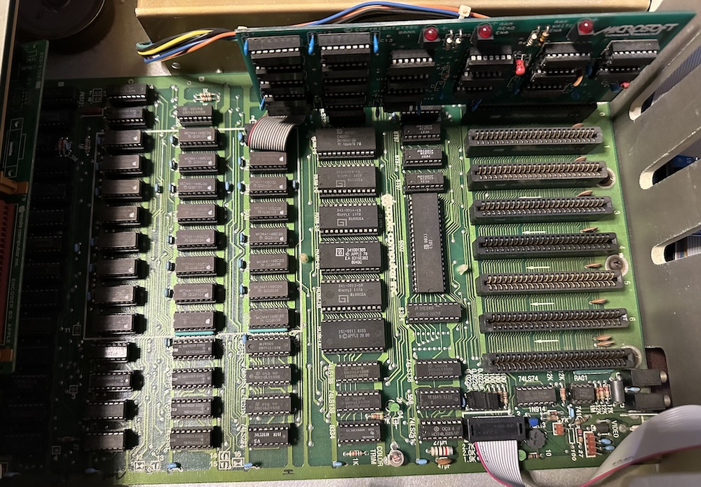 Apple II motherboard