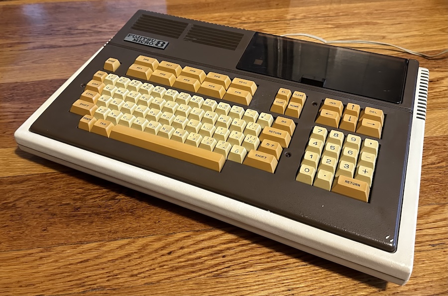 Fujitsu FM-8 on display